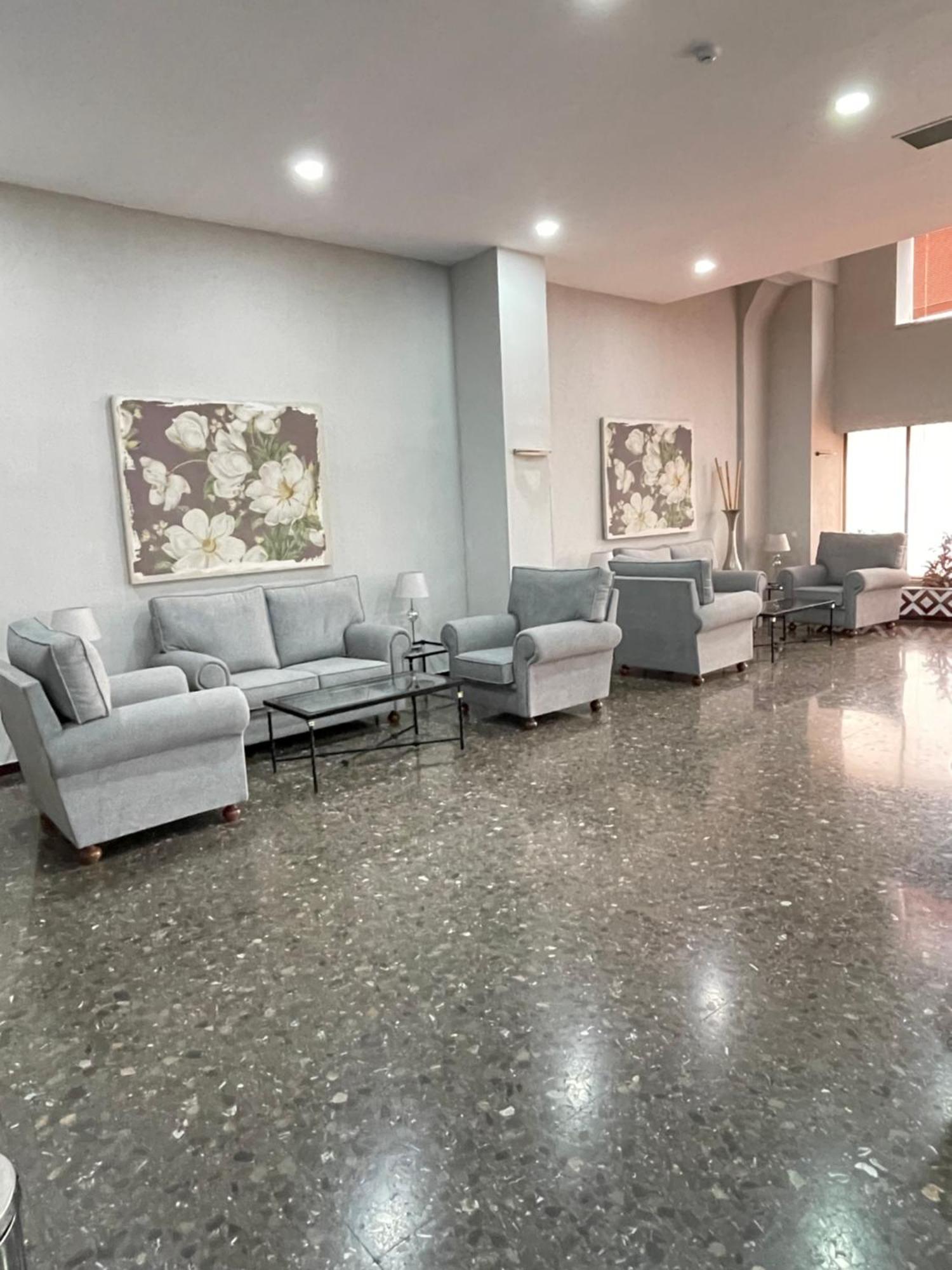 Resitur Luxury Suit 2 Σεβίλλη Εξωτερικό φωτογραφία